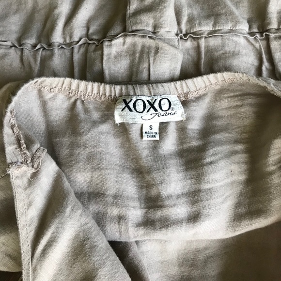 Linen/Crochet Romper 🍑 - Picture 6 of 6